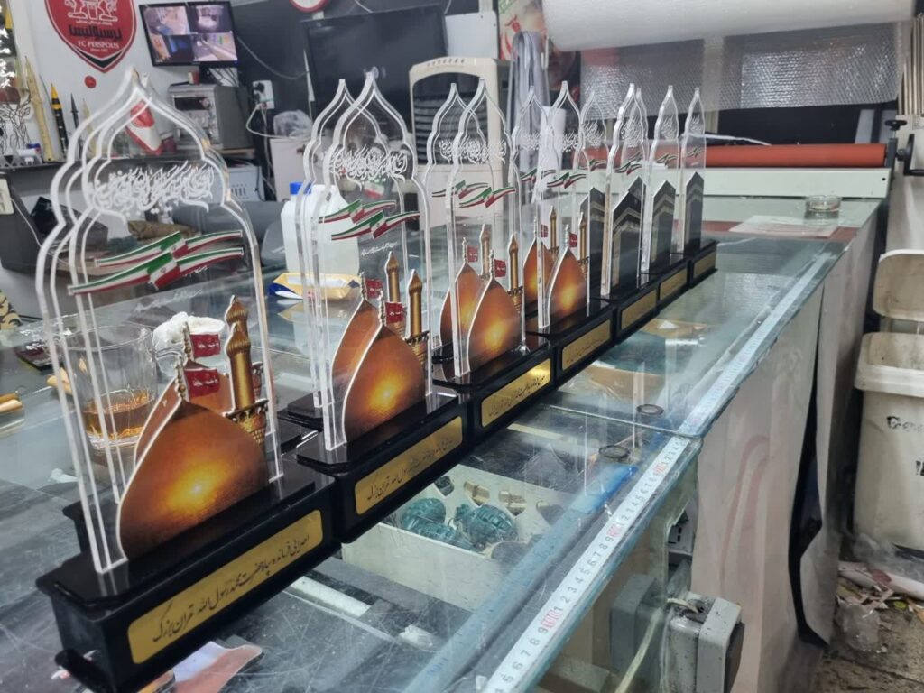 طراحی اختصاصی تندیس سفر به حج و سفر به عتبات عالیات